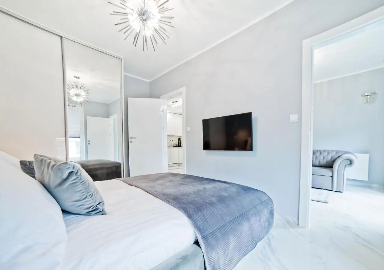 Unique Baltic Apartments - Apartament Z Garazem Kołobrzeg 0*,  Polska