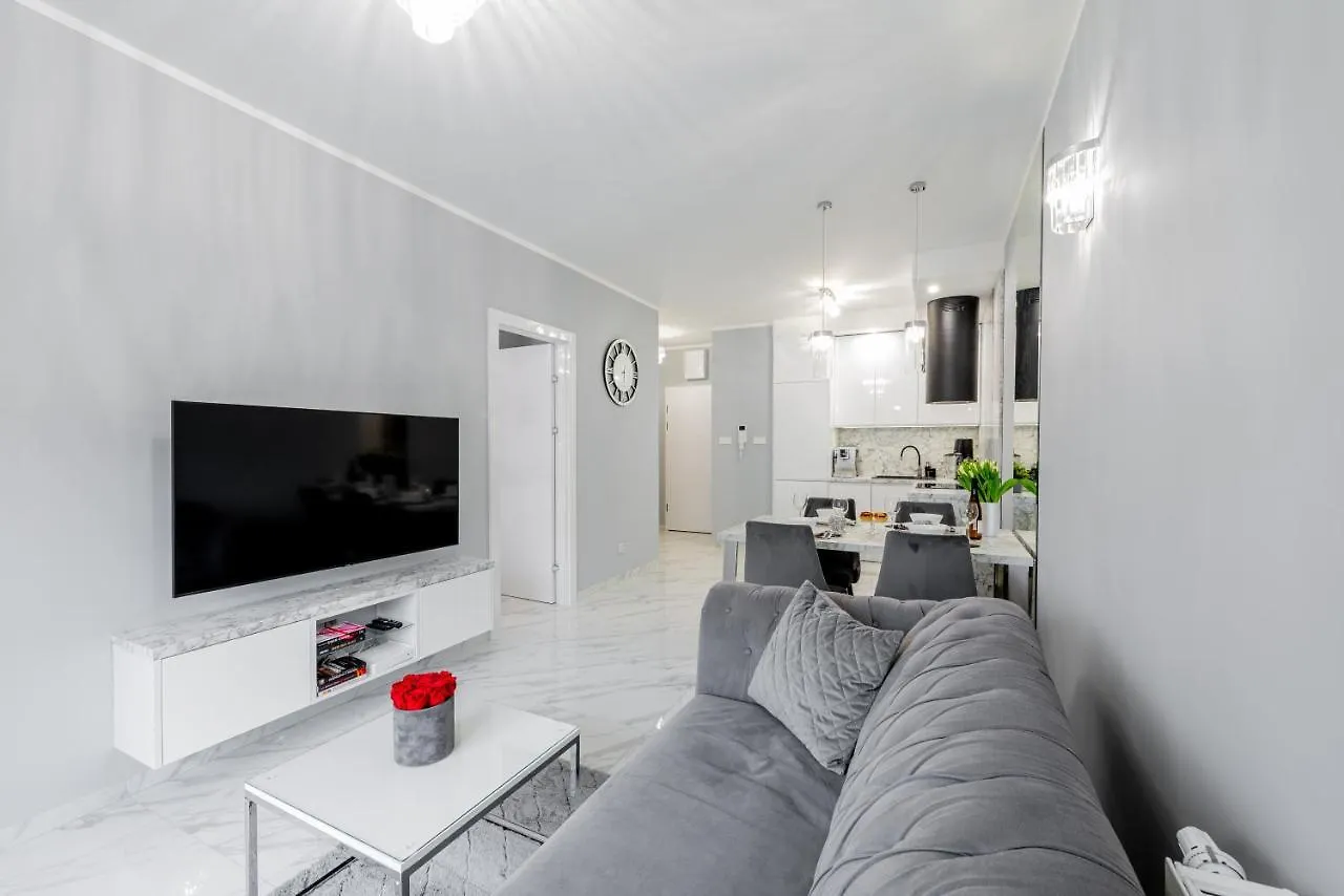 Unique Baltic Apartments - Apartament Z Garazem Kołobrzeg 0*,  Polska
